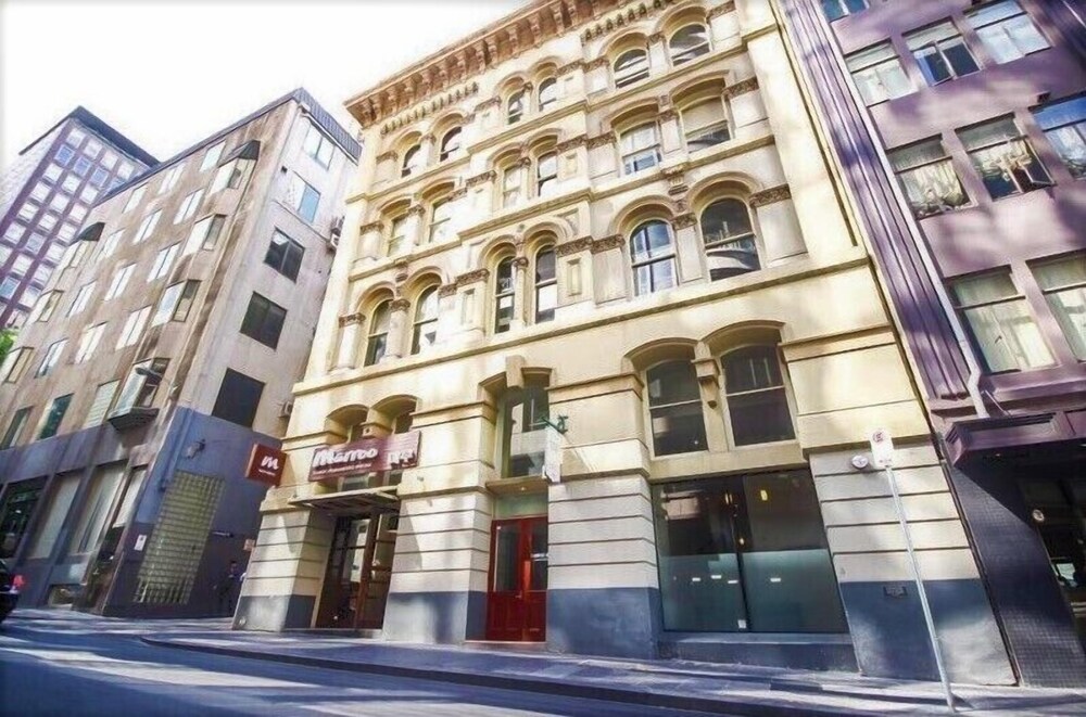 Anchor on Little Collins — 4-Star Luxury Hotel in Melbourne, Australia