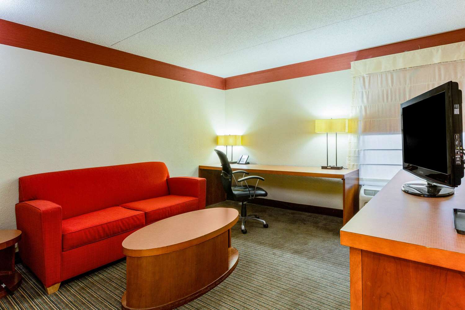 Spark by Hilton Charlotte Airport North - photo 15