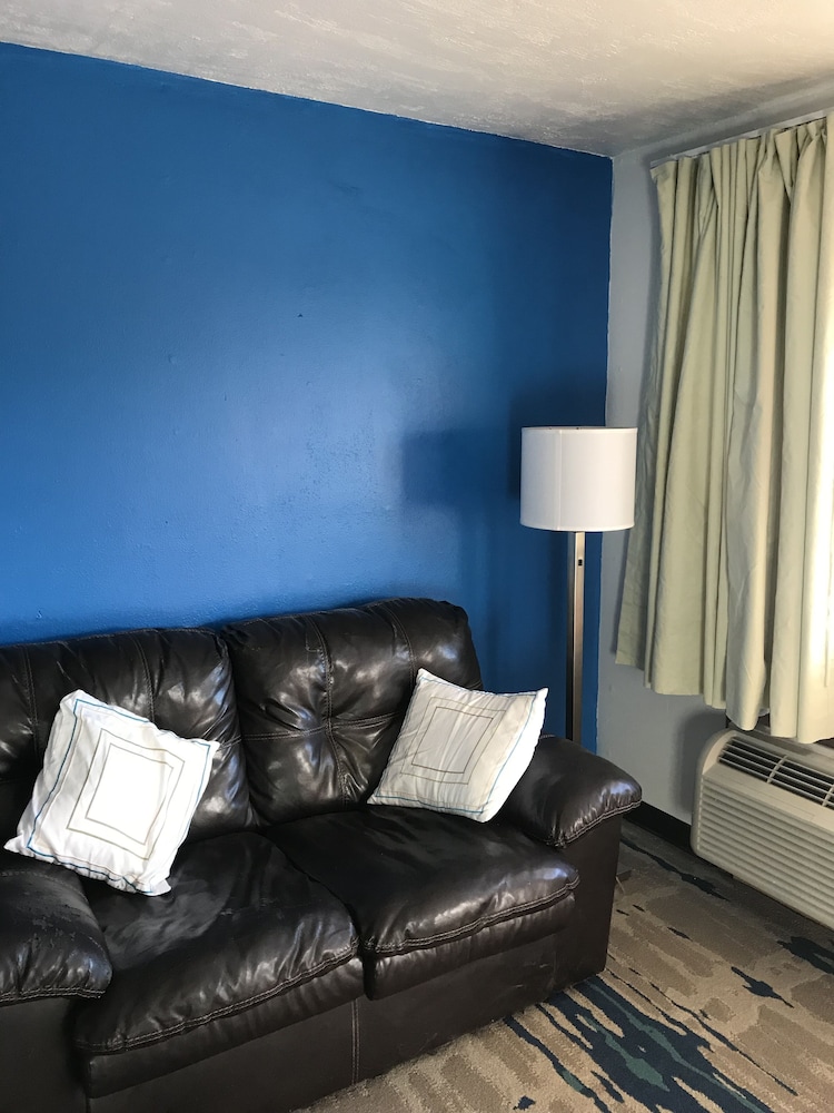 Interstate Motel Guthrie - photo 10