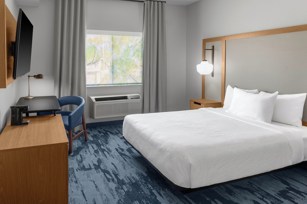 Fairfield Inn & Suites by Marriott San Francisco San Carlos - photo 26
