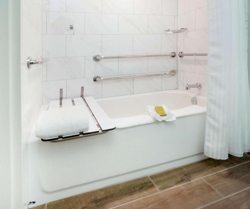 DoubleTree by Hilton Jamestown - photo 85