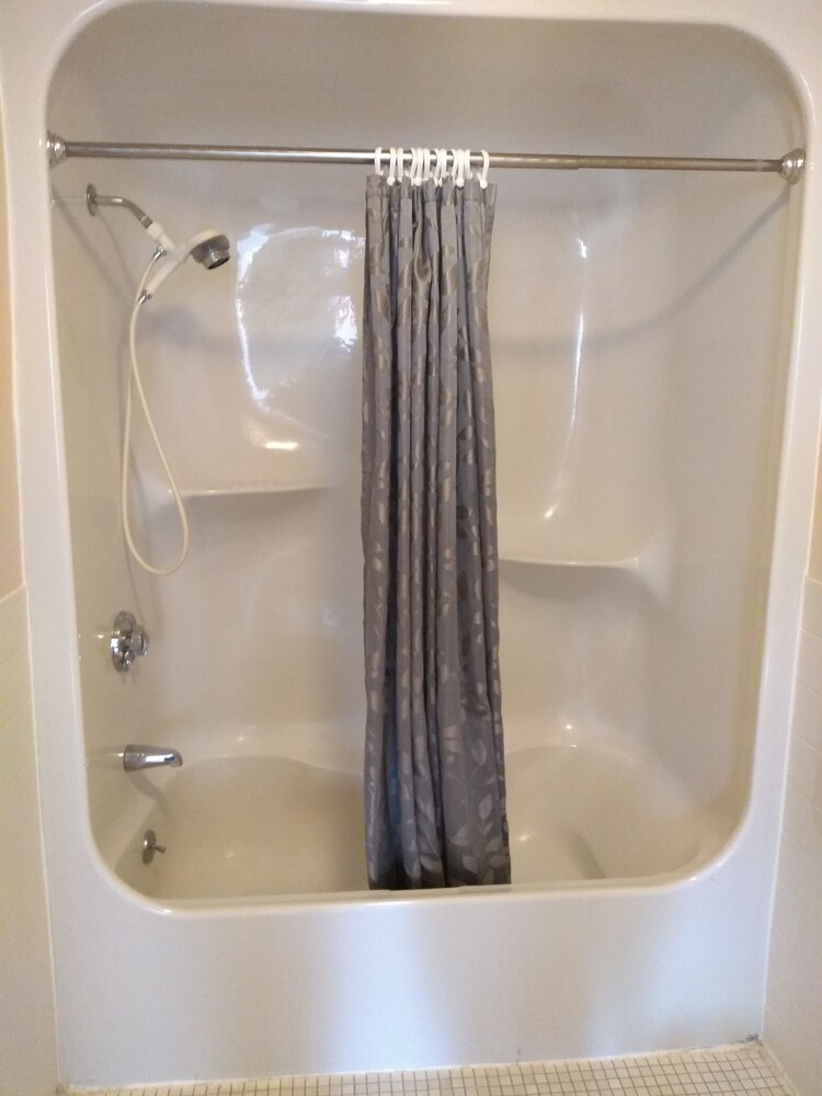 The Charles Inn at Vacationland Inns - photo 83