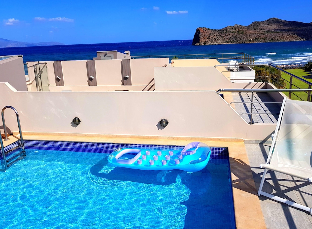 Sandy Point Villas Chania — 5-Star Luxury Hotel in Agia Marina, Greece