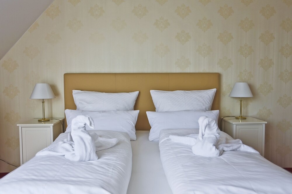 Parkhotel W rlitz — Woerlitz — photo 4