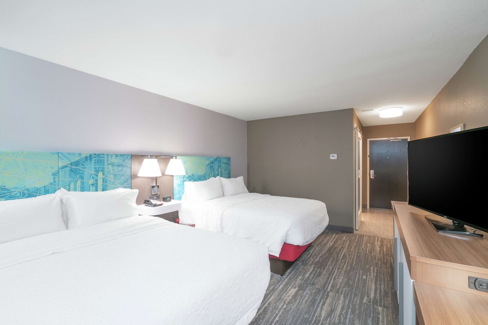 Hampton Inn Weston - photo 17