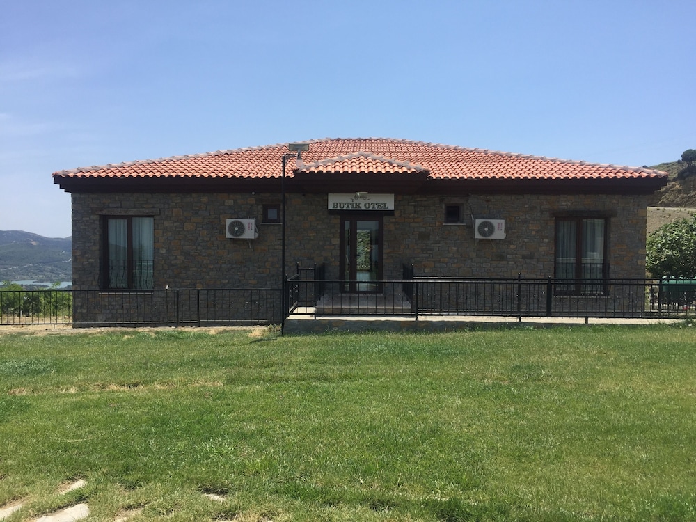 Kardeliz Butik Otel in Gokceada, Turkey