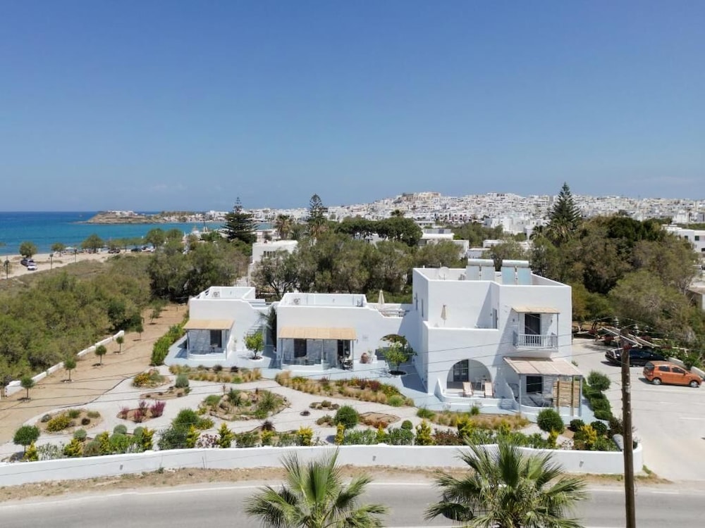 Crystal Mare Suites in Naxos, Greece