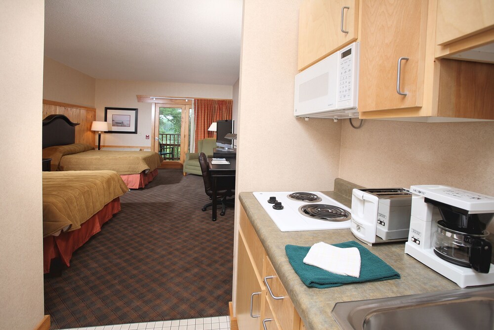 Heartwood Resort & Conference Center - photo 5