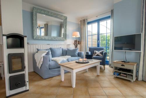 Wiesenstraße 65a Haus Casa Blue — 4-Star Luxury Hotel in Zingst, Germany
