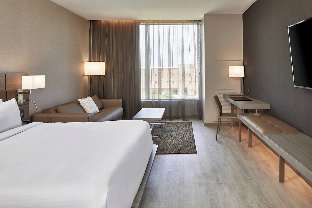 AC Hotel by Marriott Tuscaloosa Downtown - photo 9