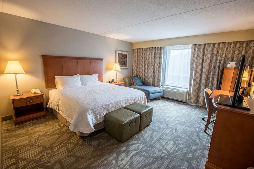 Hampton Inn & Suites Tilton - photo 20