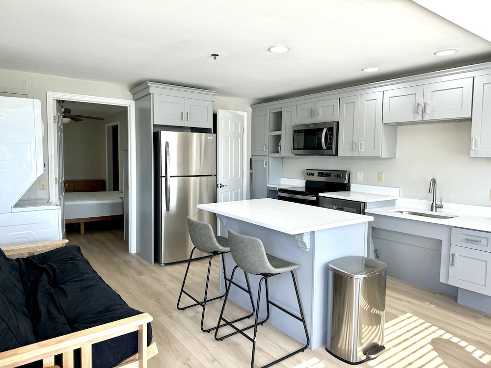 Ocean Air Suites — Hampton