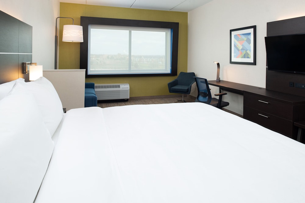 Holiday Inn Express & Suites Romeoville Joliet North by IHG - photo 7