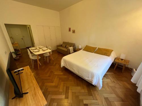Cálido en el corazón de Recoleta — 4-Star Luxury Hotel in Buenos Aires, Argentina