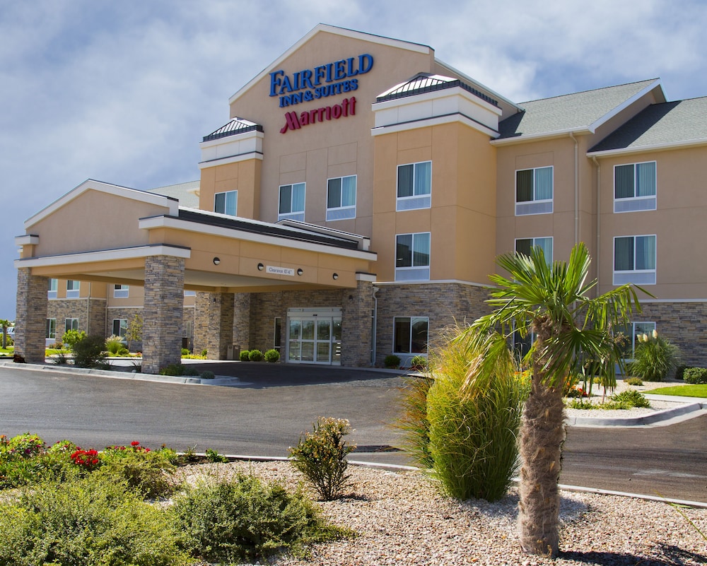 Fairfield Inn & Suites by Marriott Carlsbad - photo 41