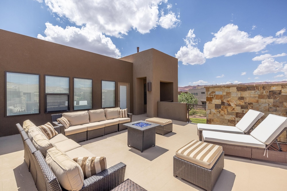 Kickin' It At Karisma 2 — 4-Star Luxury Hotel in Saint George, United States