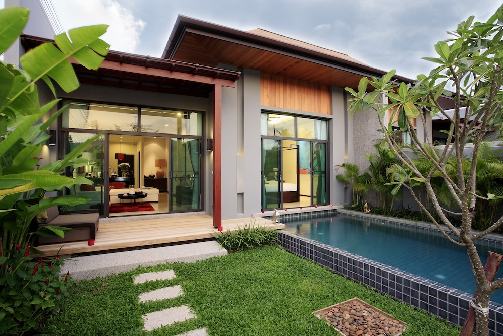 Two Villas Holiday Phuket Onyx Style Nai Harn Beach — 4-Star Luxury Hotel in Rawai, Thailand