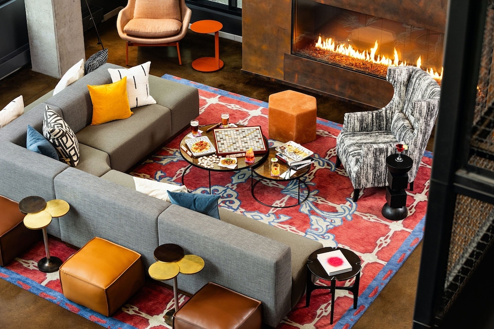 Moxy Madison Downtown - photo 2