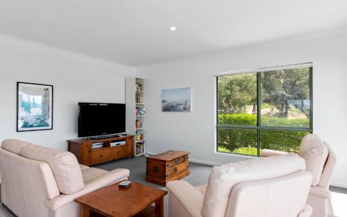 Great Family Holiday House in Central Location — 4-Star Luxury Hotel in Victor Harbor, Australia