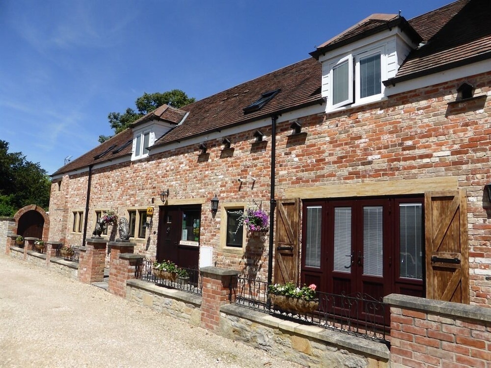 Liongate House — 4-Star Luxury Hotel in Yeovil, United Kingdom