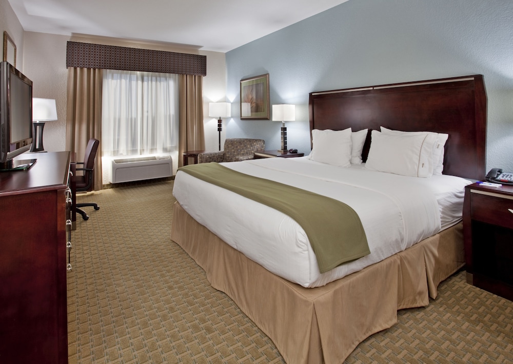 Holiday Inn Express Hotel & Suites Pittsburg by IHG - photo 5