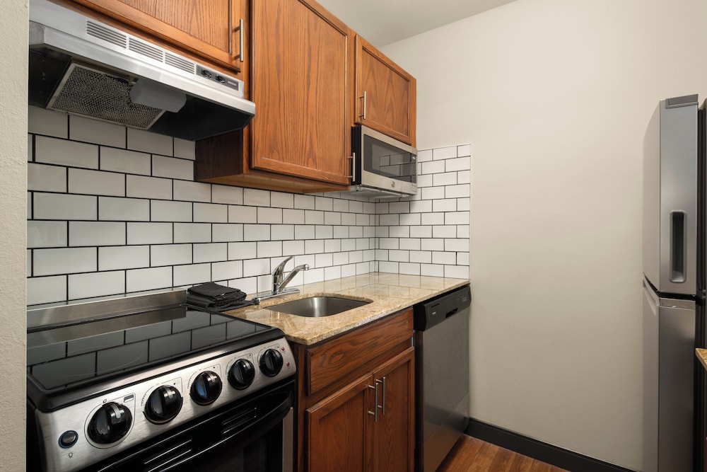 Candlewood Suites St Louis St Charles by IHG - photo 19