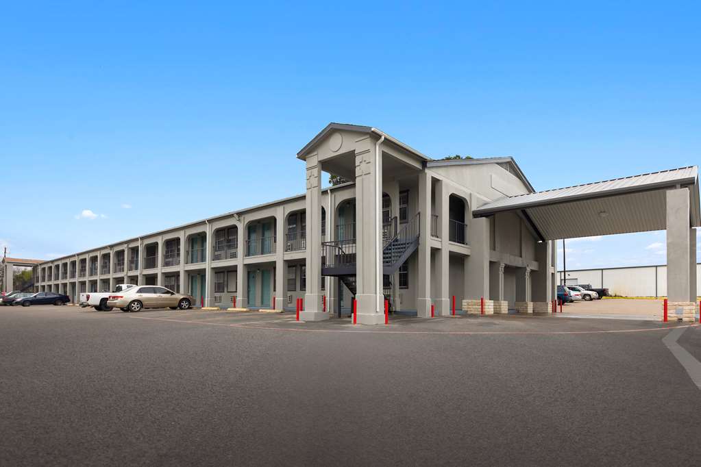 Knights Inn Belton - photo 2