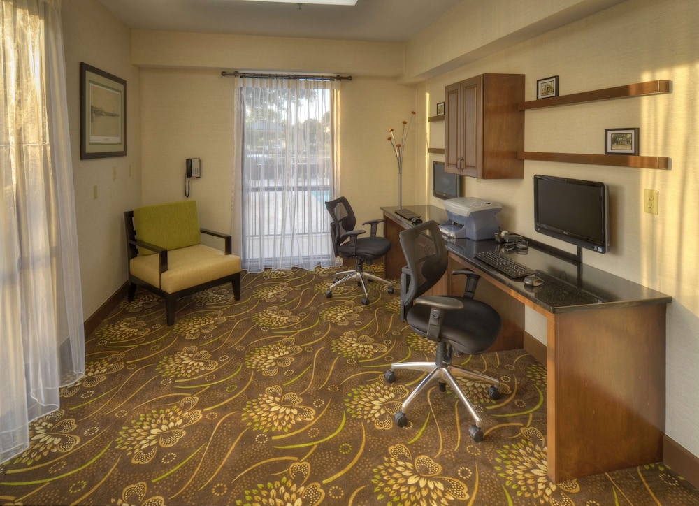 Hampton Inn Georgetown Marina - photo 31