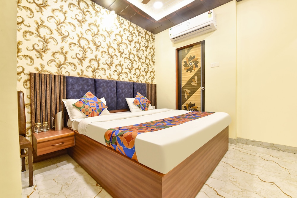 Fabexpress Spark - carbon neutral hotel in Jaipur