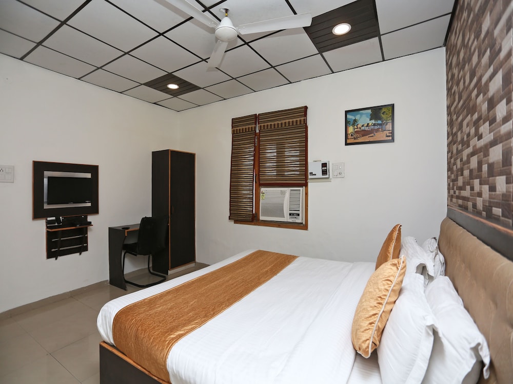 Oyo 8394 Hotel Sp Klassic in Patiala, India