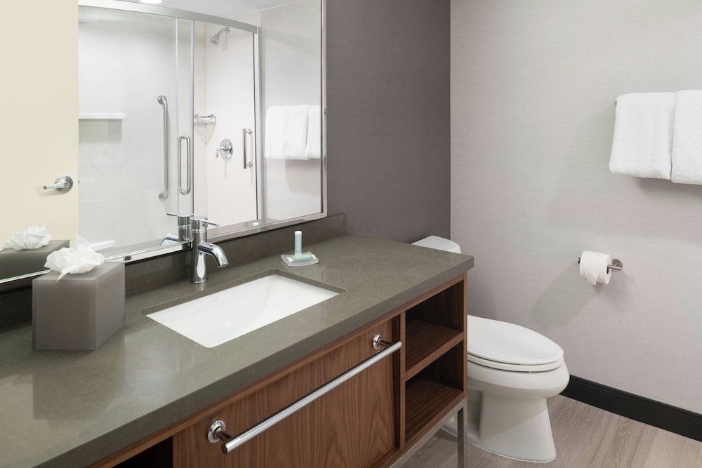 Courtyard by Marriott Providence Lincoln - photo 22