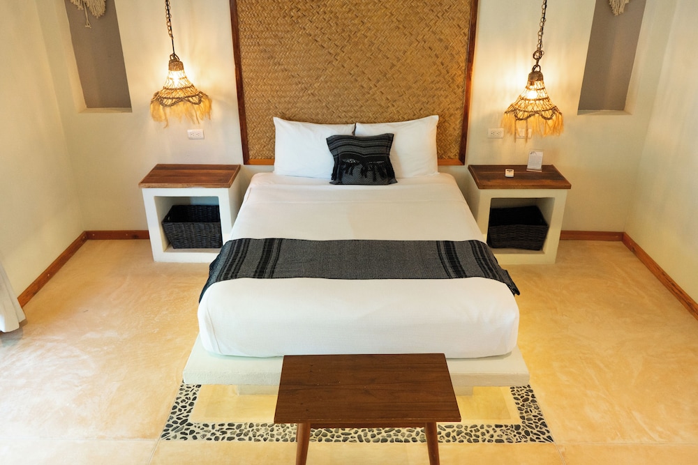 La Puerta Azul Beachfront Adults Only