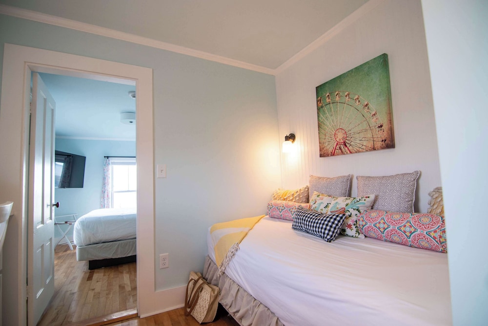 Ocean House Hotel & Motel - photo 42