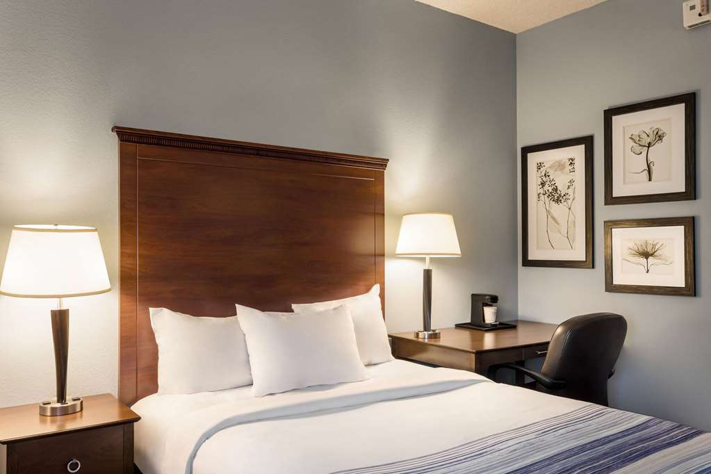 AmericInn by Wyndham Madison West - photo 27