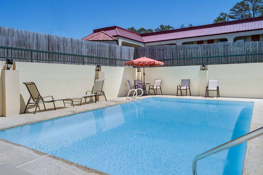 Days Inn by Wyndham Macon I 475 - photo 12
