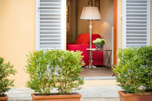 MDR NumberSix Suites — 4-Star Luxury Hotel in Florence, Italy