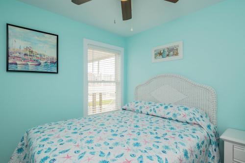 Southern Seabreeze by Oak Island Accommodations - photo 40
