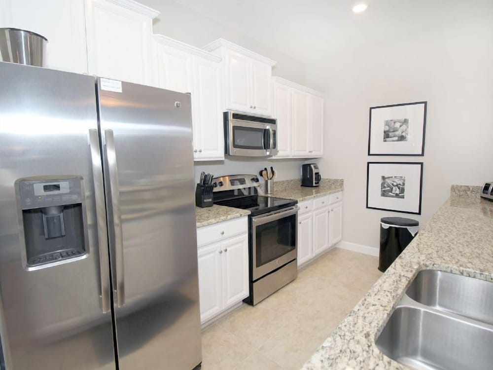 Fv62887 Paradise Palms 4 Bed 3.5 Baths Townhome - photo 20