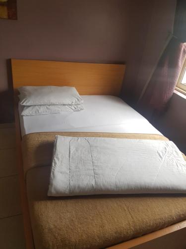 Nikky Suites And Hotel