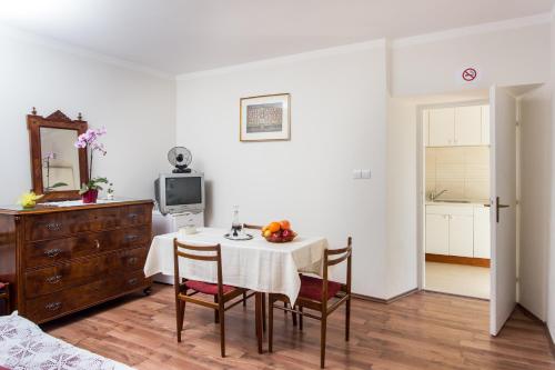 Apartments Ljubimir