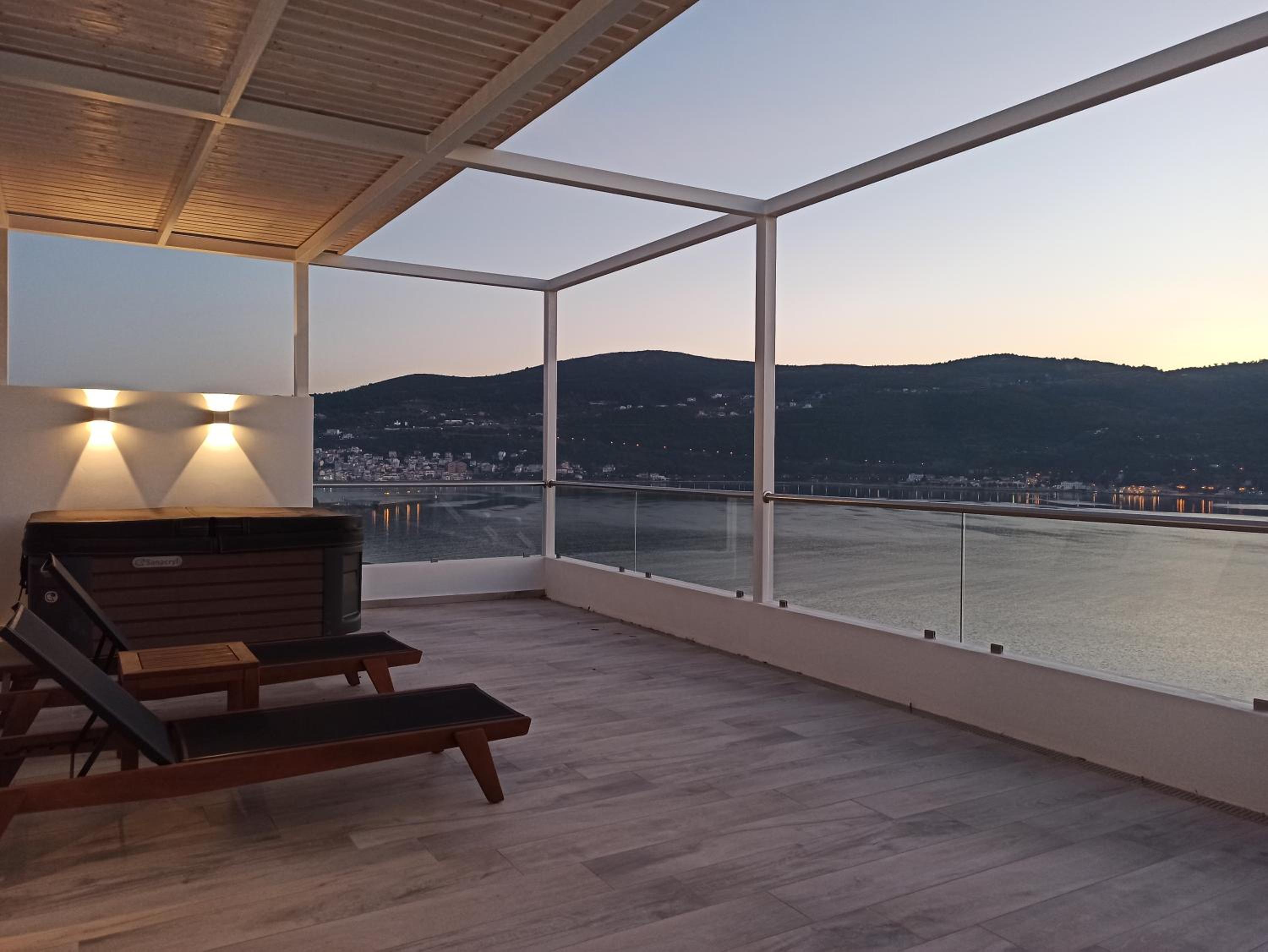 Anthemis - carbon neutral hotel in Samos