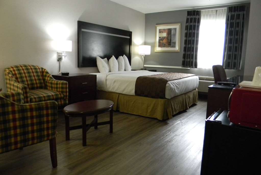 Travelodge Inn & Suites by Wyndham Albany - photo 17