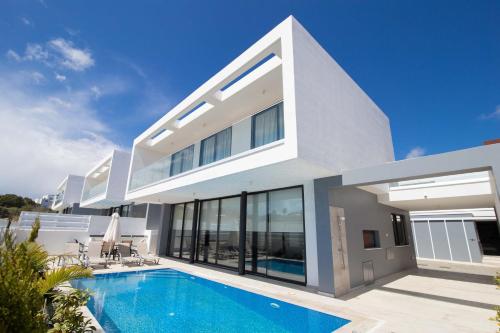 Diamond villas — 4-Star Luxury Hotel in Protaras, Cyprus