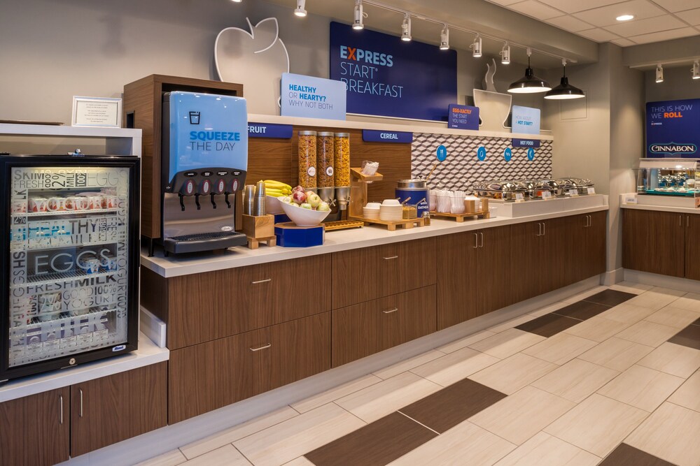 Holiday Inn Express Sierra Vista by IHG - photo 38