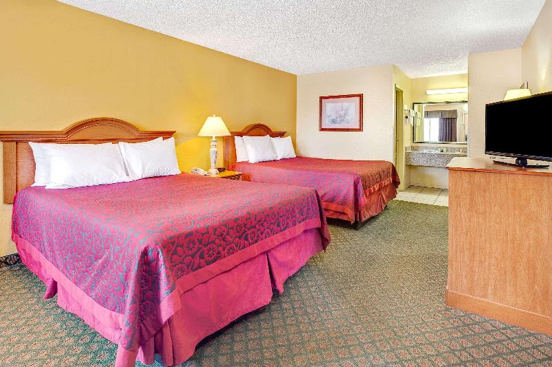 Days Inn by Wyndham Boerne - photo 12