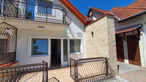 Apartment Zamardi 3 — 4-Star Luxury Hotel in Zamardi, Hungary