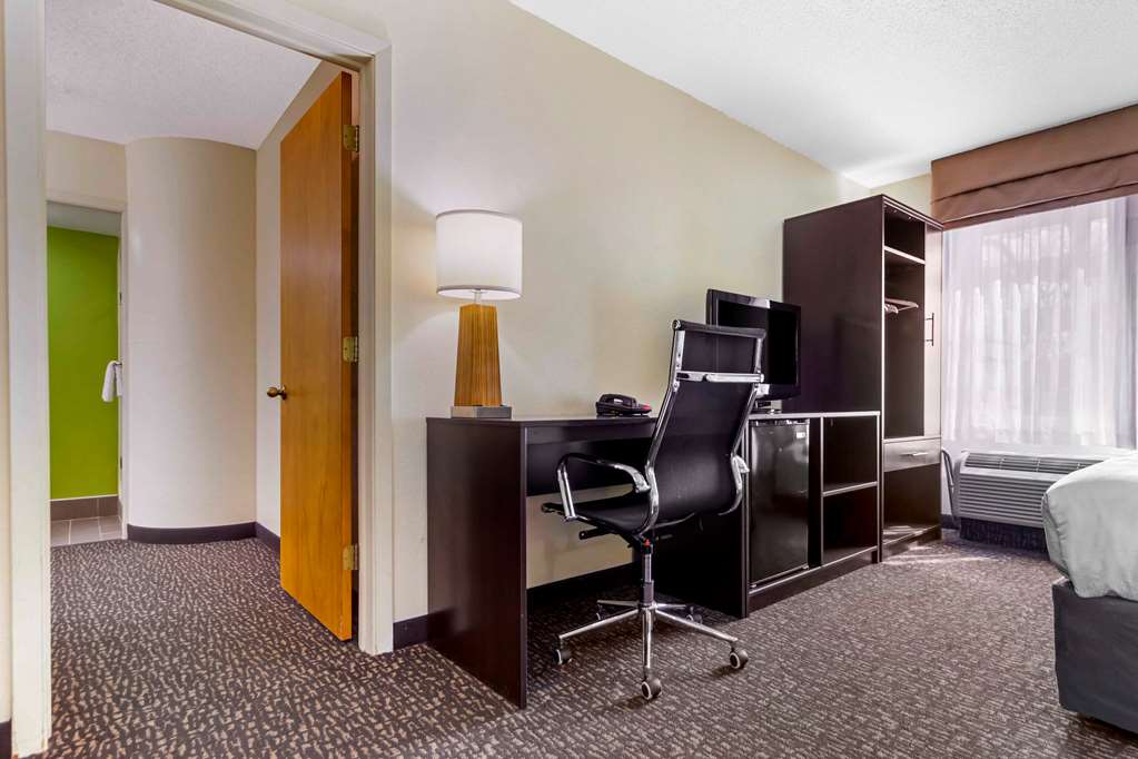 Sleep Inn & Suites Omaha Airport - photo 25