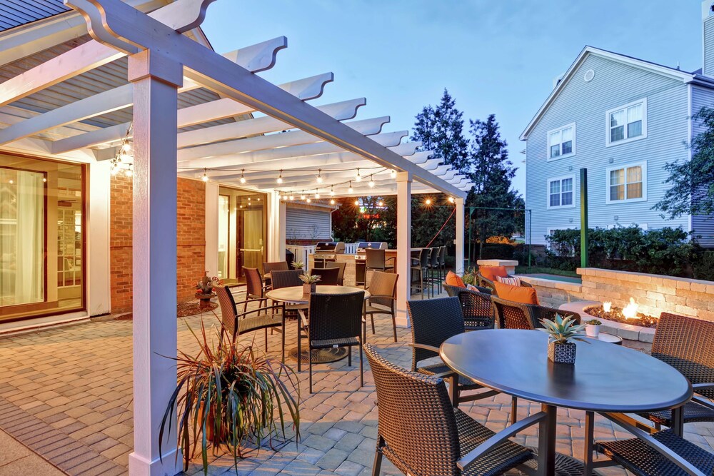 Staybridge Suites Columbus Worthington - photo 28