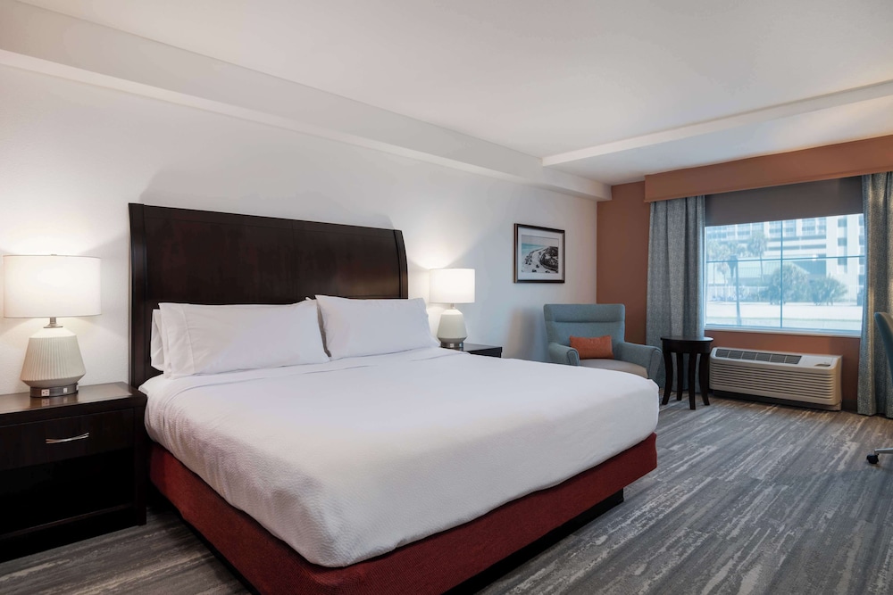 Hilton Garden Inn Daytona Beach Oceanfront - photo 12