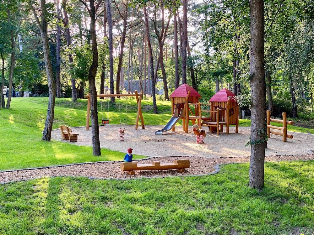 Children's play area - outdoor